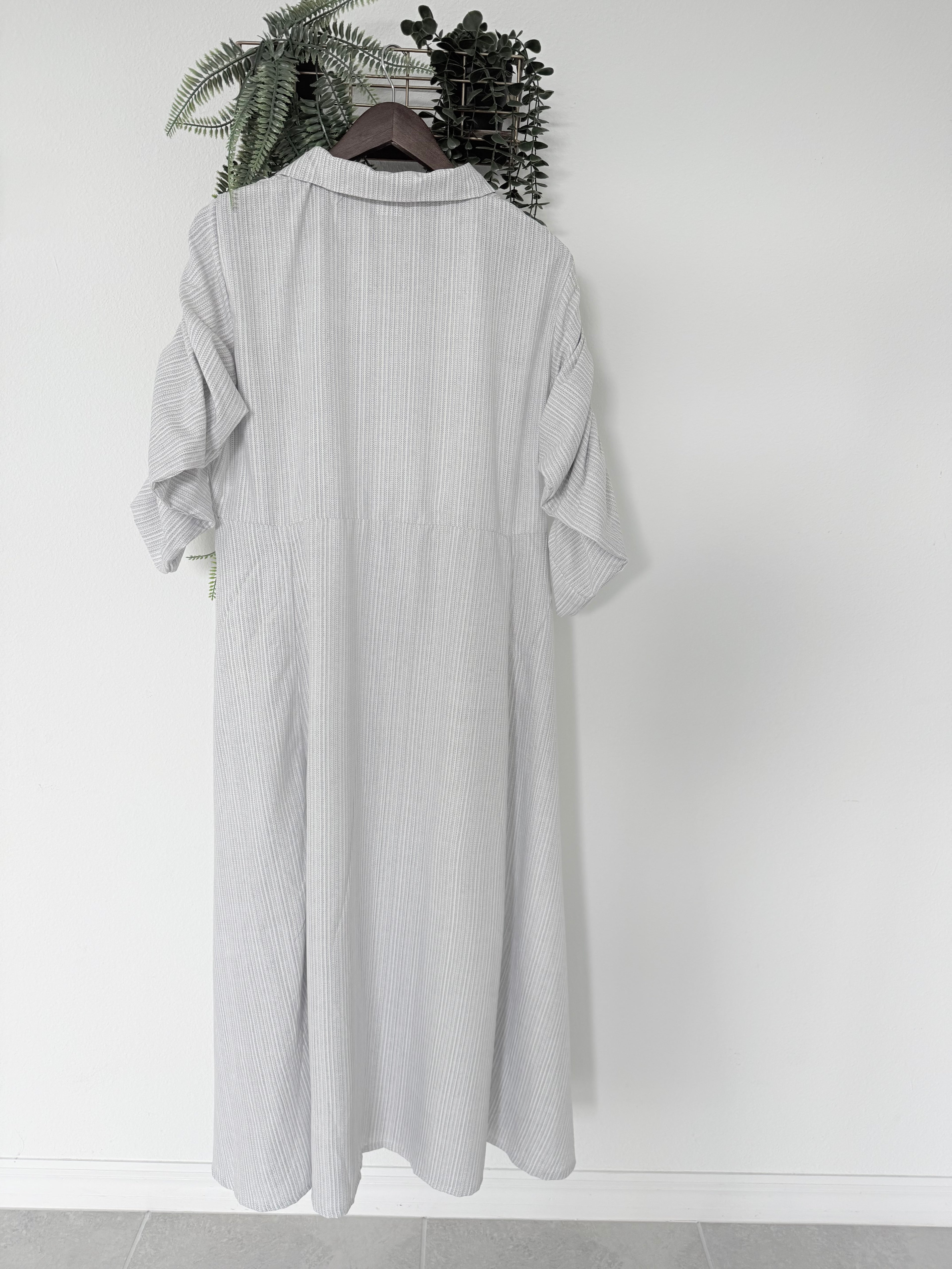 Elegant Striped Button-Down Maxi Dress