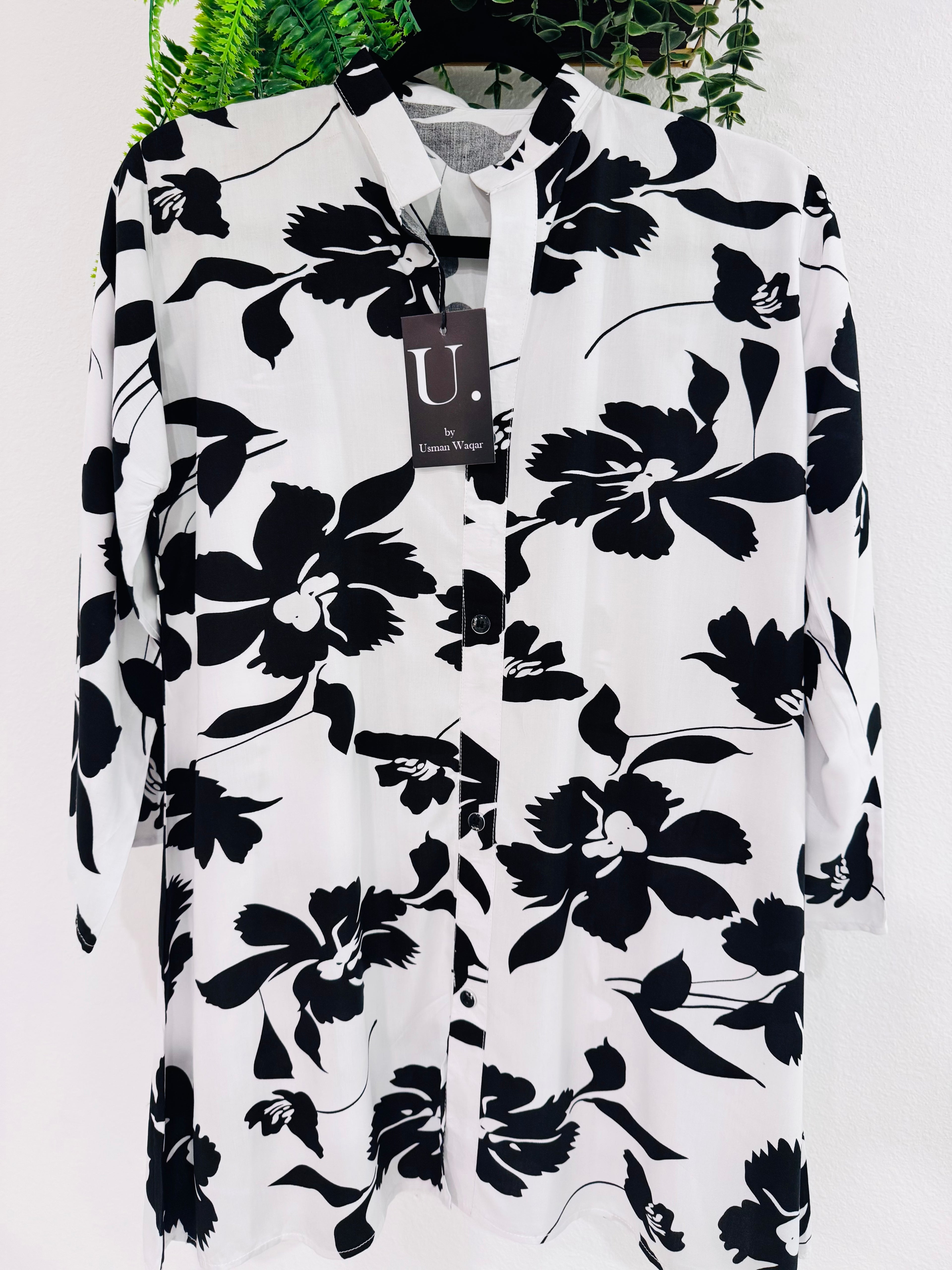 Black & White Floral Co-Ord Set – Elegant Two Piece Outfit