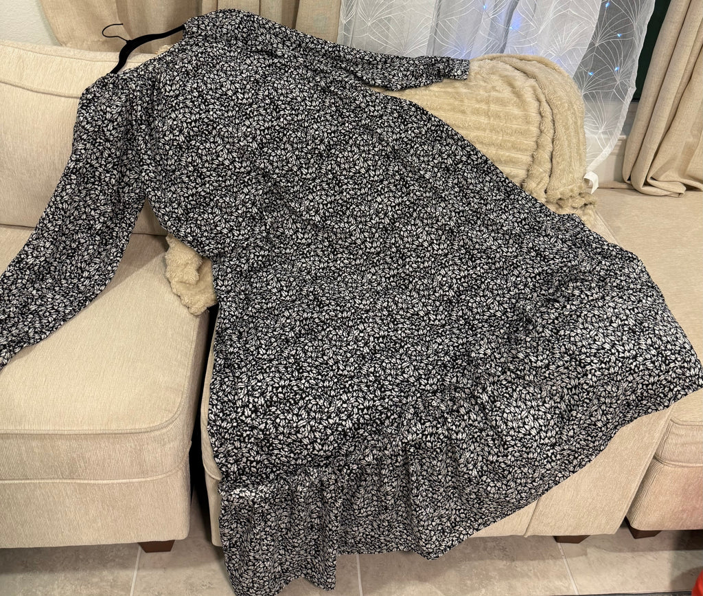 Black & White Floral Modest Maxi Dress – Comfort in Modesty | U. by Usman Waqar