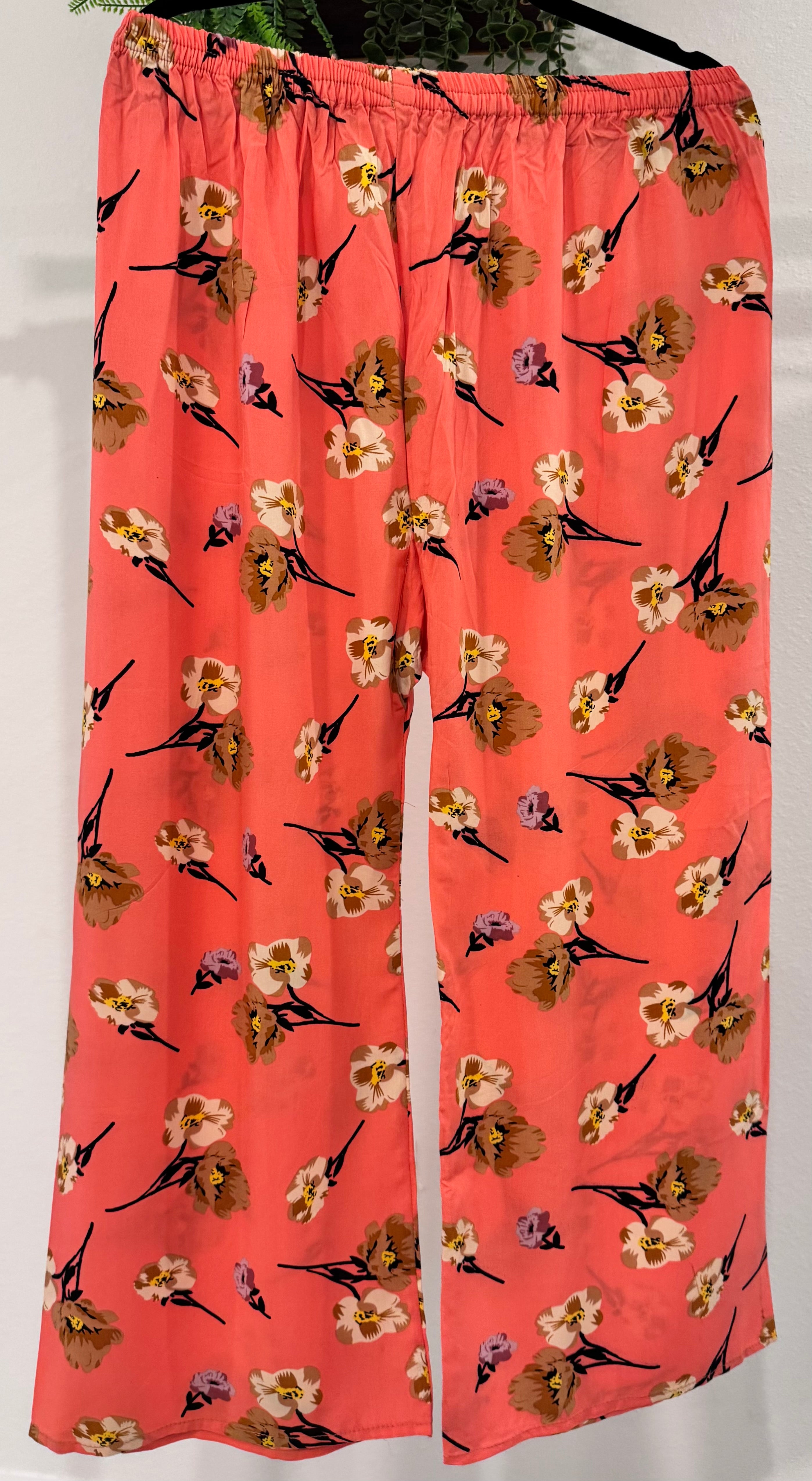 Coral Blossom Floral Co-Ord Set – Vibrant Two-Piece Outfit